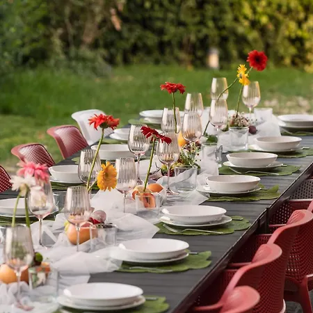 Willa Adele - Historic Dimora With Pool & Sea View