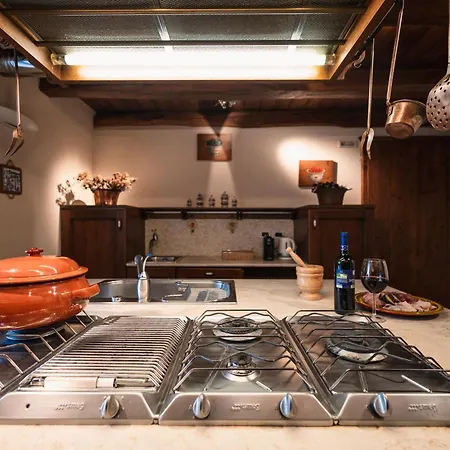 Adele - Historic Dimora With Pool & Sea View Willa *